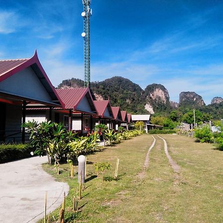 Phi Phi Coralbay Hotel Bagian luar foto