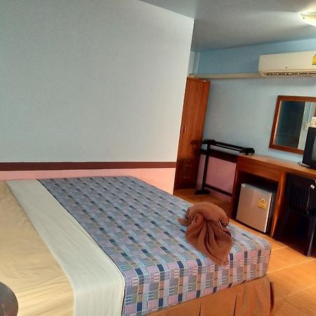 Phi Phi Coralbay Hotel Bagian luar foto