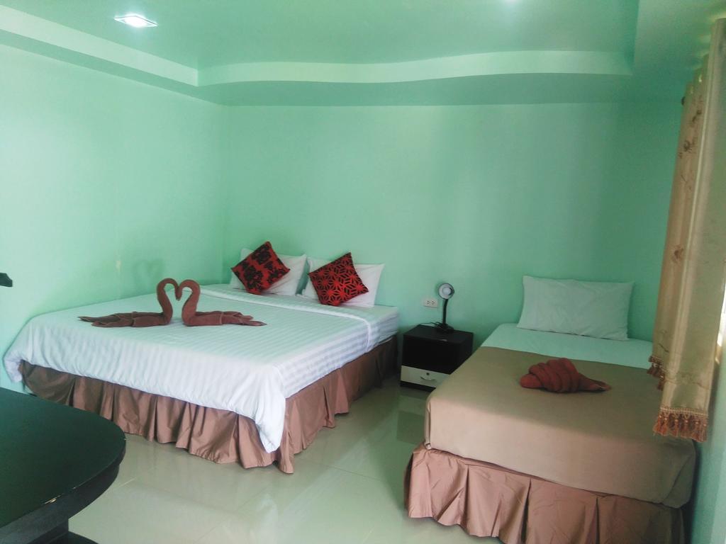 Phi Phi Coralbay Hotel Bagian luar foto