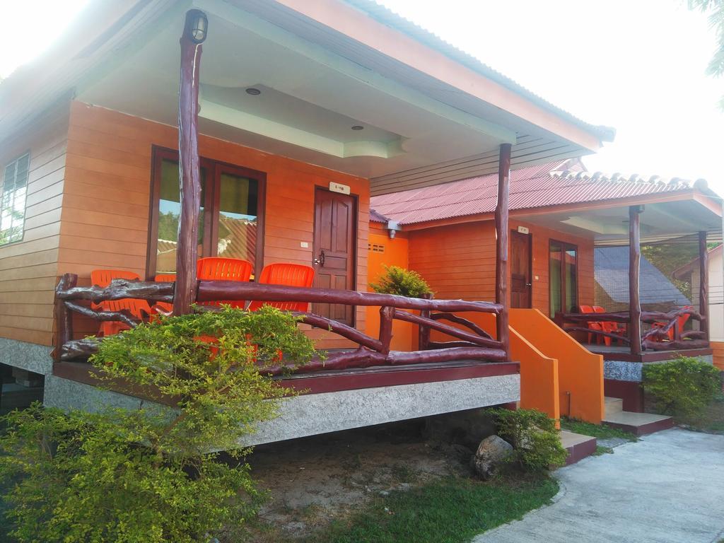 Phi Phi Coralbay Hotel Bagian luar foto