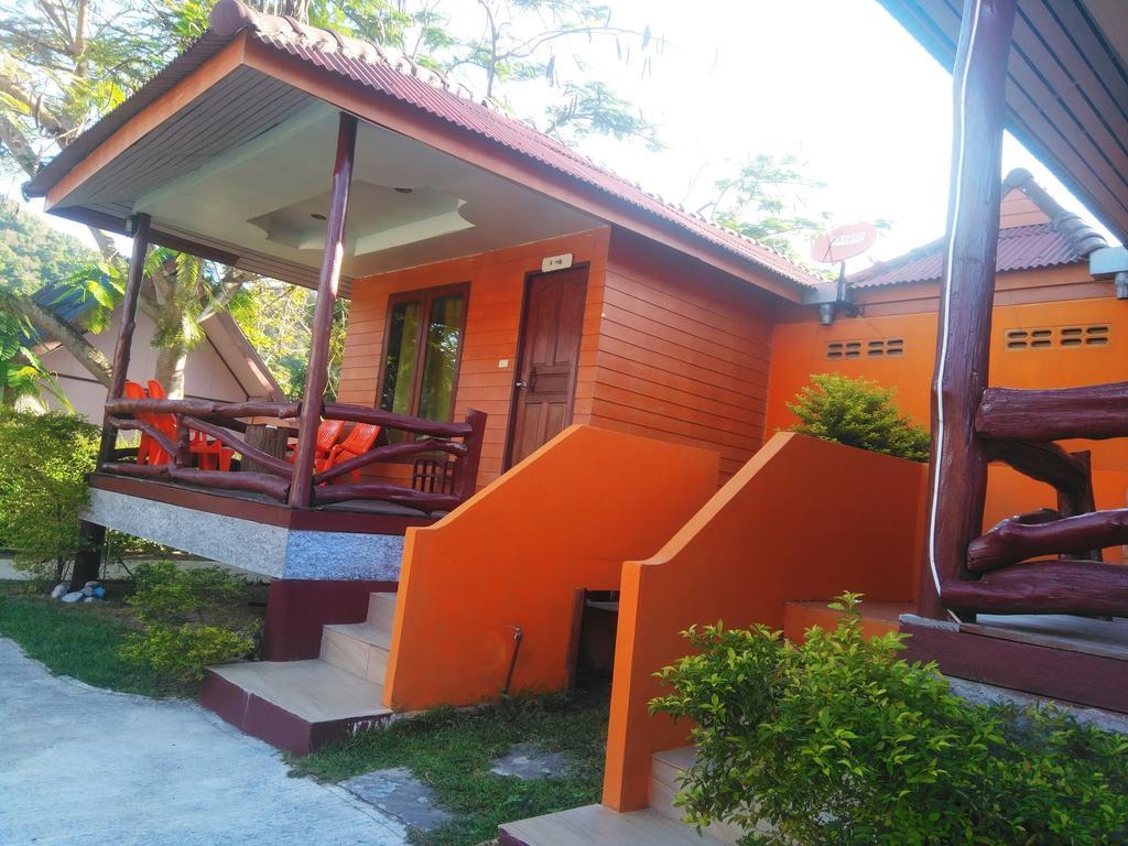 Phi Phi Coralbay Hotel Bagian luar foto