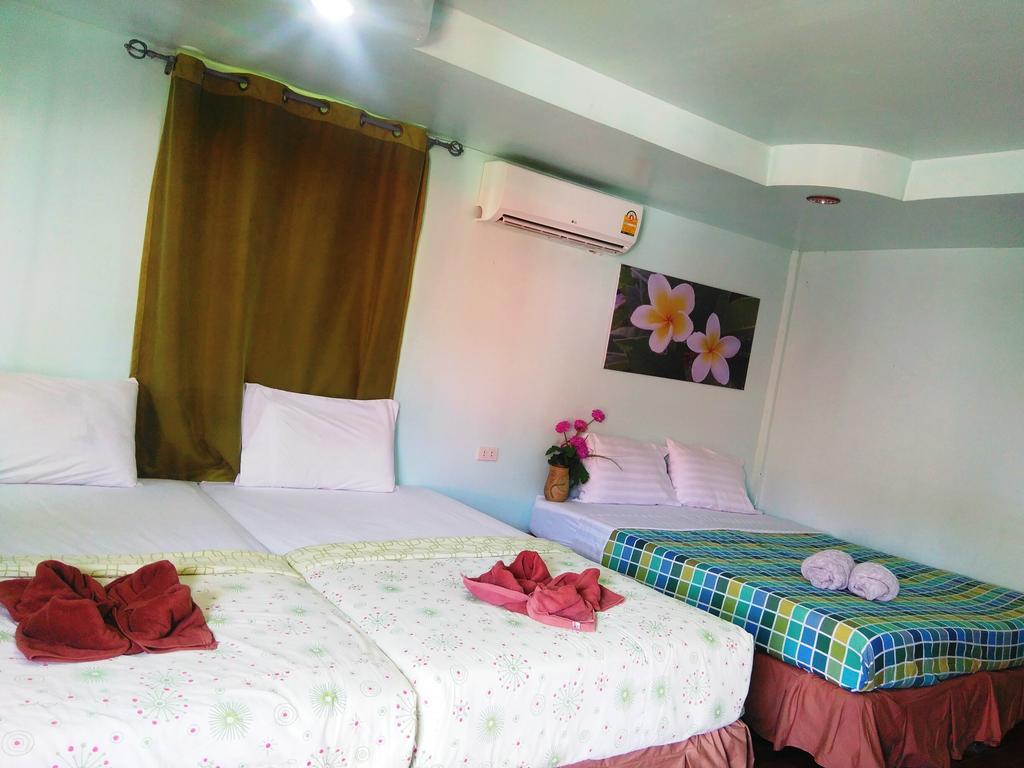 Phi Phi Coralbay Hotel Bagian luar foto