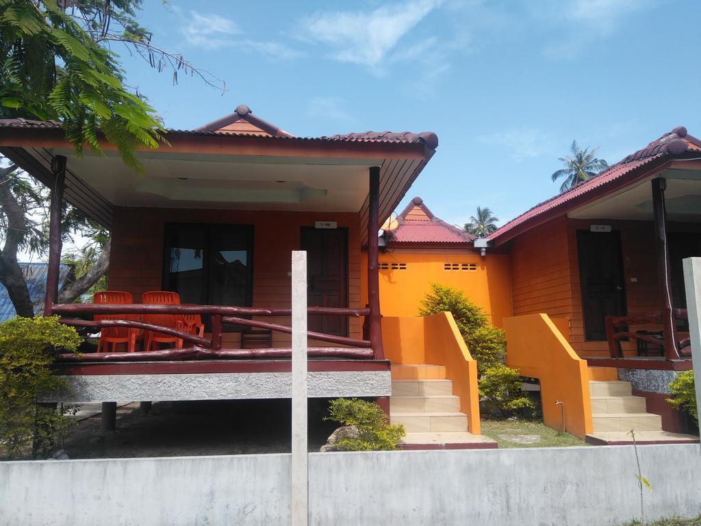 Phi Phi Coralbay Hotel Bagian luar foto