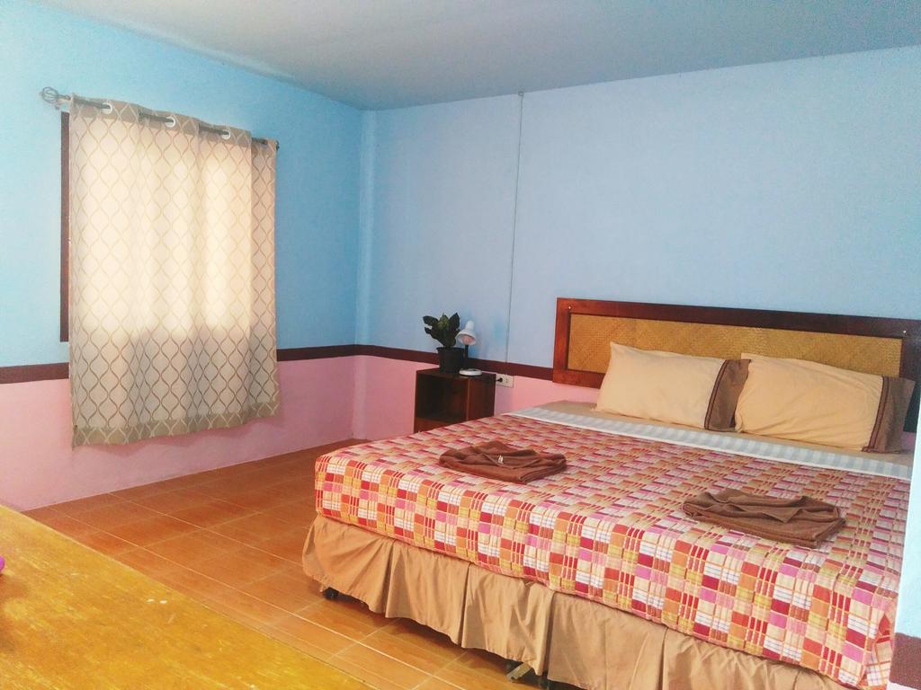 Phi Phi Coralbay Hotel Bagian luar foto