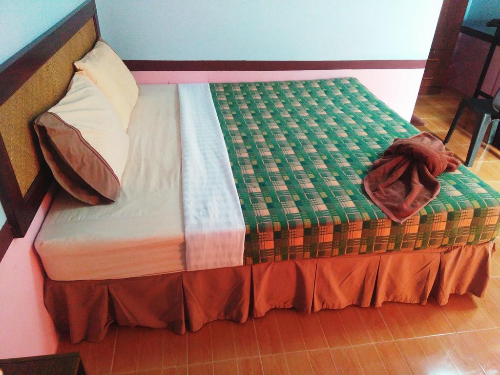 Phi Phi Coralbay Hotel Bagian luar foto