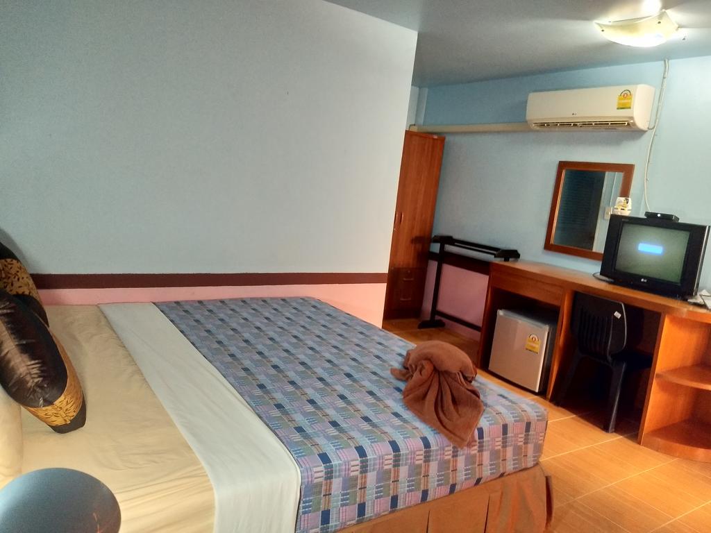 Phi Phi Coralbay Hotel Bagian luar foto