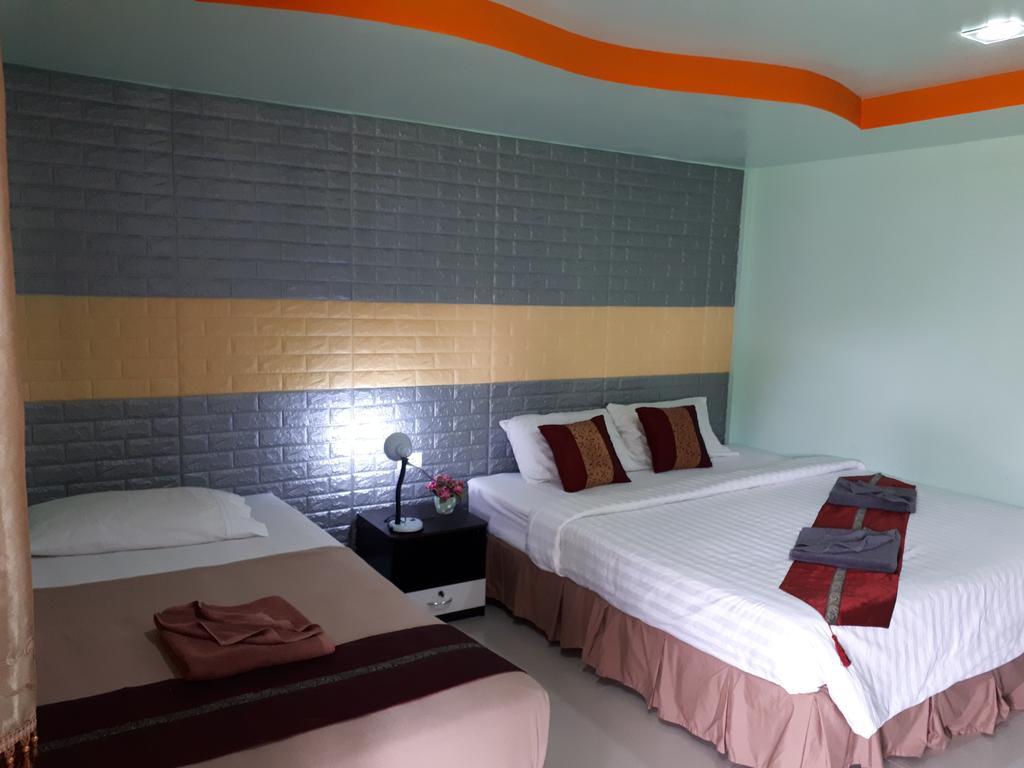 Phi Phi Coralbay Hotel Bagian luar foto
